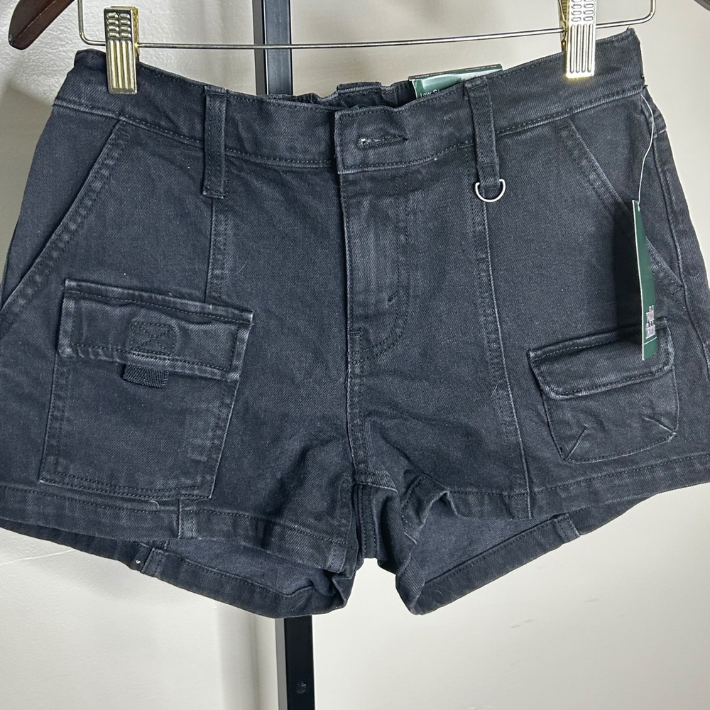 Wild‎ Fable Womens XS Mid-Rise Utility Shorts Black Wash Cargo 3in Inseam - Picture 2 of 7